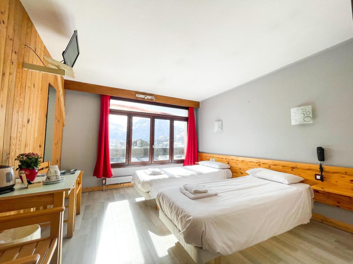 Atmosphere Hotel Les Deux Alpes Exteriör bild